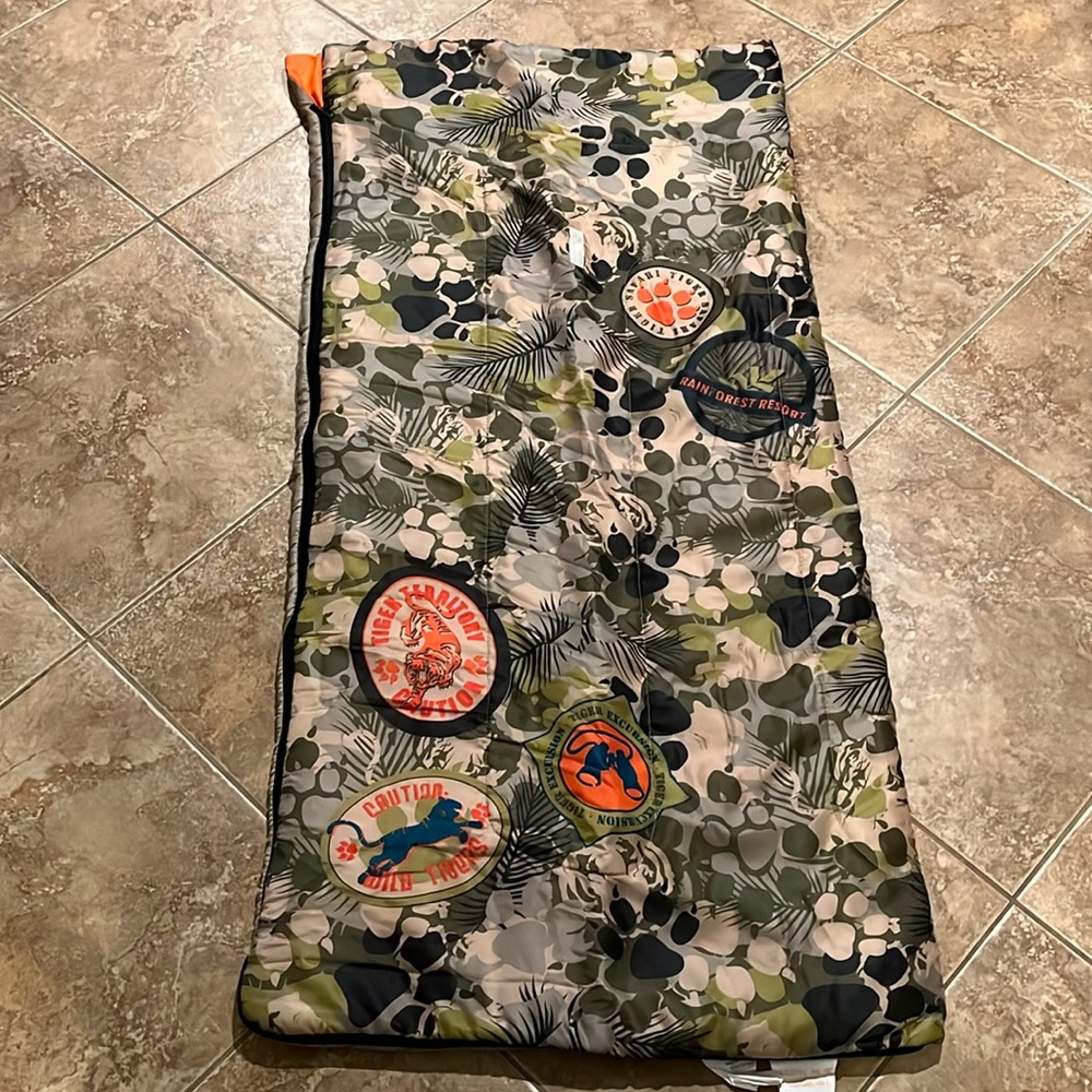 Kids Cammo sleeping bag